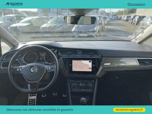 Volkswagen Touran image 2