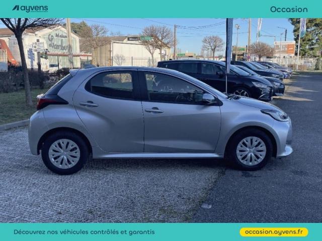 Toyota Yaris image 8