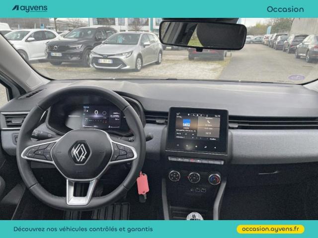 Renault Clio image 9