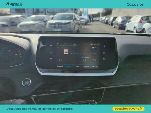 Peugeot 2008 image 3