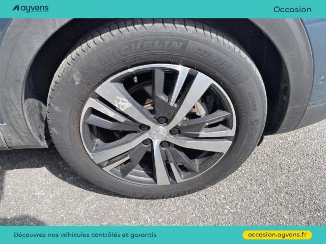 Peugeot 3008 image 2