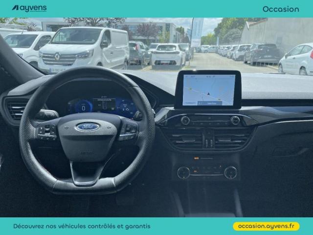 Ford Kuga image 3