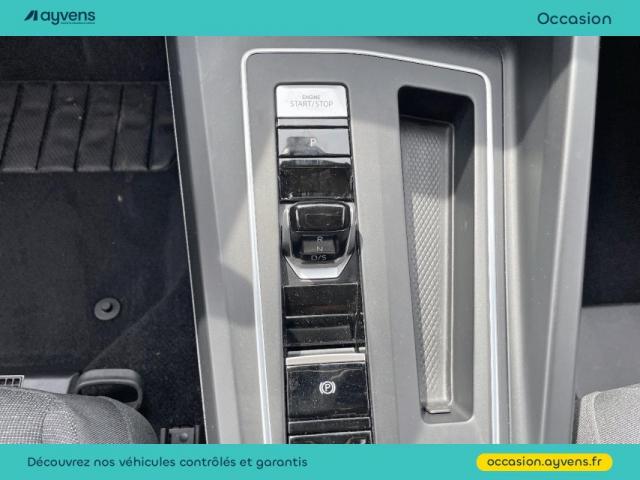 Volkswagen Golf image 9