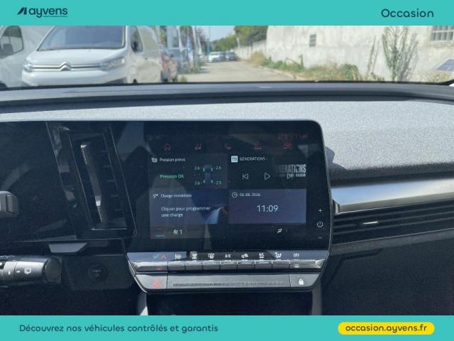 Renault Mégane E-Tech image 9