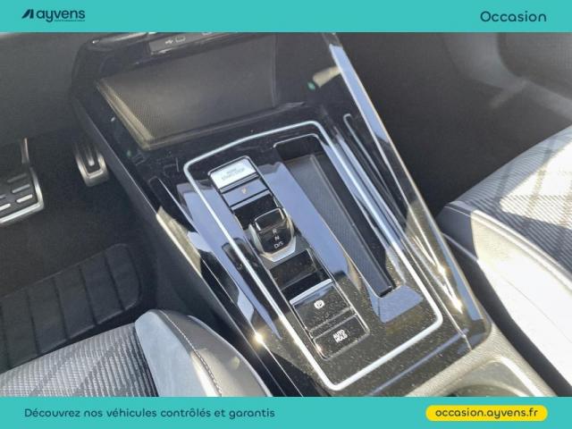 Volkswagen Golf image 8