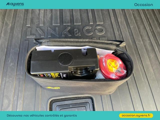 Lynk & Co 01 image 4