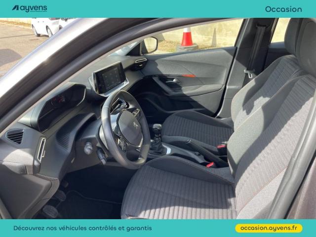 Peugeot 2008 image 8