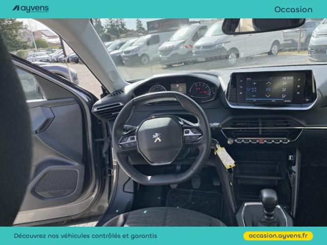 Peugeot 2008 image 1