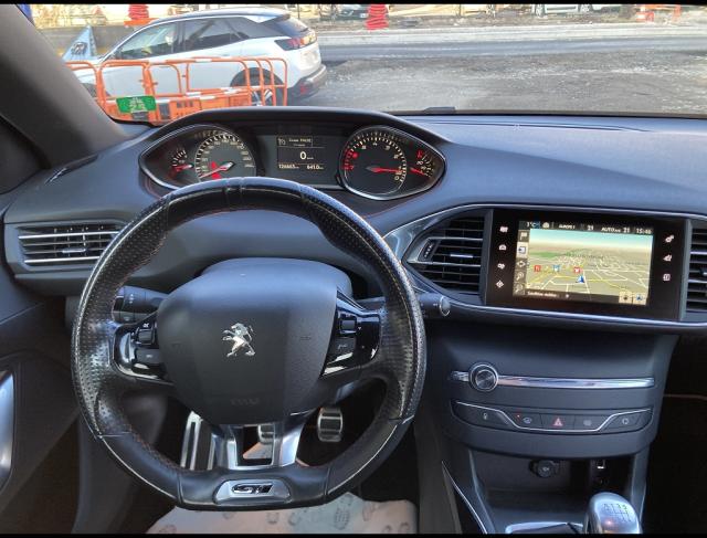 Peugeot 308 image 8