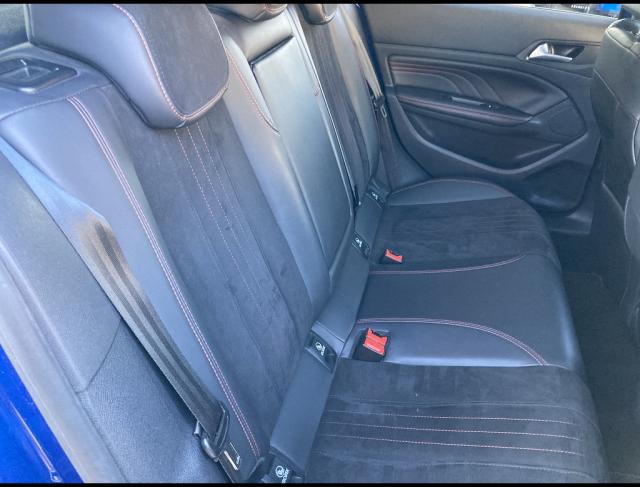 Peugeot 308 image 6