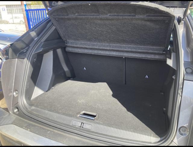 Peugeot 2008 image 4