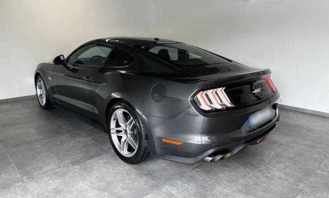 Ford Mustang image 2