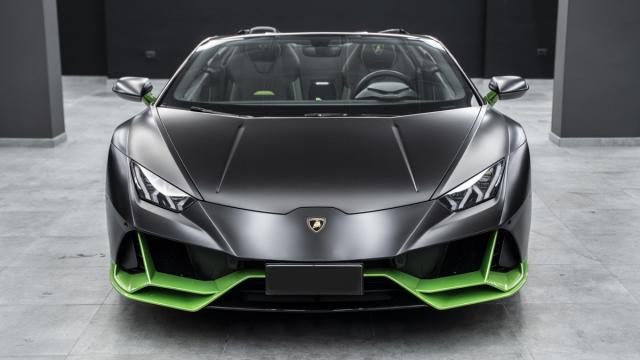 Lamborghini Huracán image 9