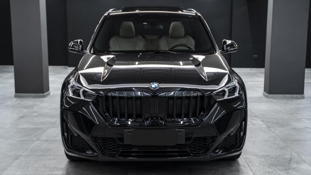 Bmw X1 image 8
