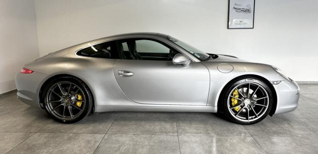 Porsche 911 image 8