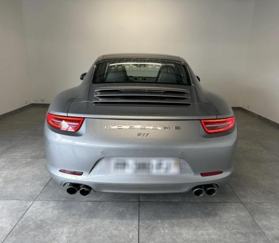 Porsche 911 image 2