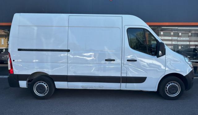 Renault Master image 8