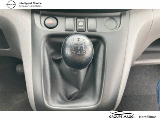 Nissan Nv200 image 2