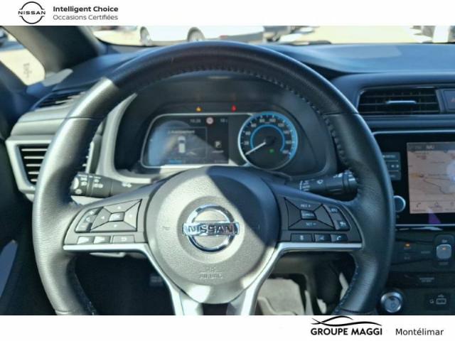 Nissan Leaf image 8