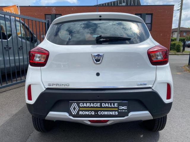 Dacia Spring image 9