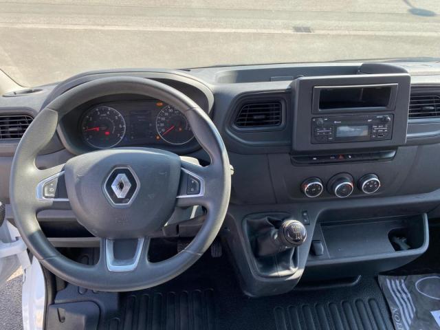 Renault Master image 3