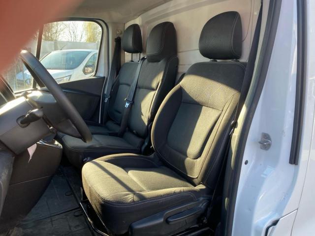 Renault Trafic image 4