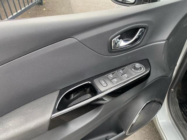 Renault Captur image 4