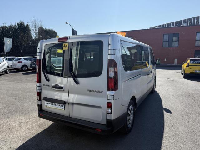 Renault Trafic image 8