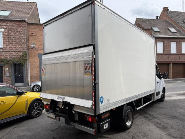Renault Master image 3