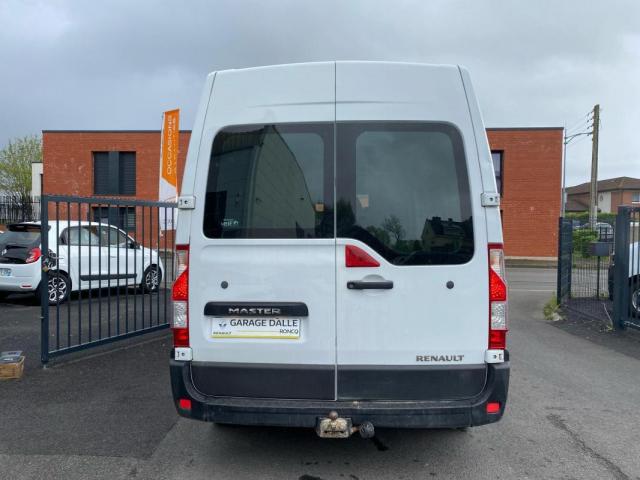 Renault Master image 2