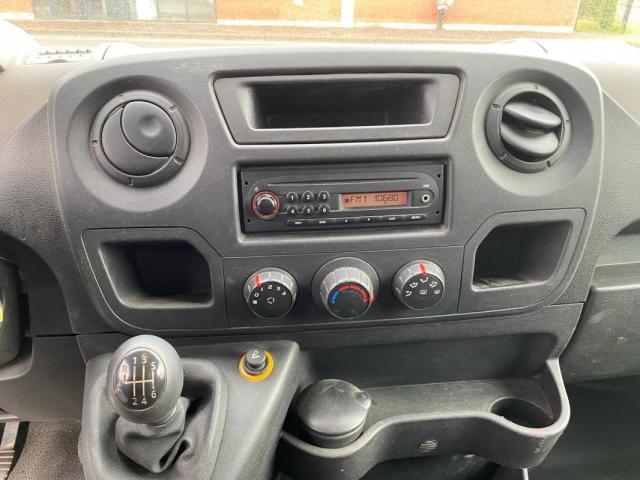 Renault Master image 4