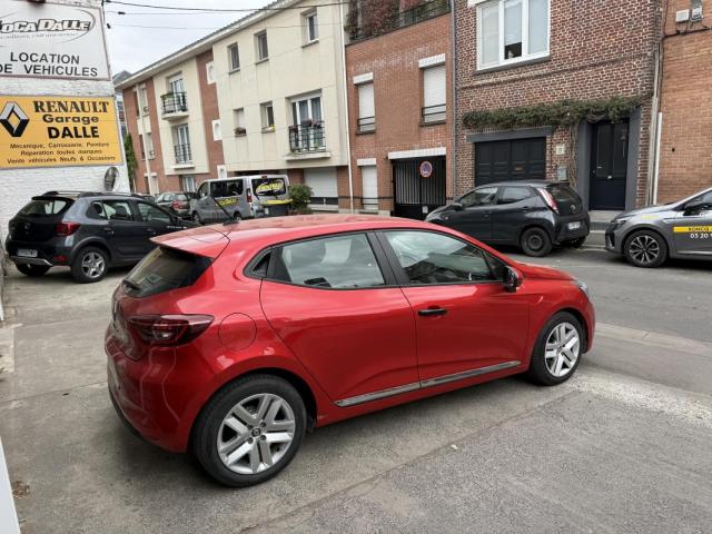 Renault Clio image 9