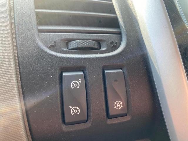 Renault Trafic image 1