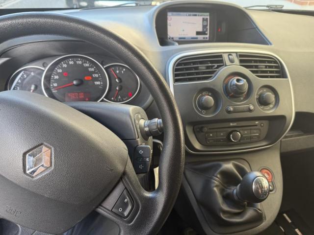 Renault Kangoo image 6