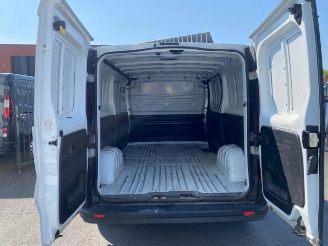 Renault Trafic image 6