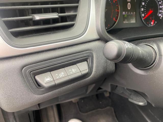 Renault Captur image 2