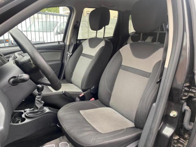 Dacia Duster image 8