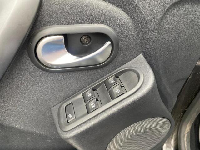 Dacia Duster image 4