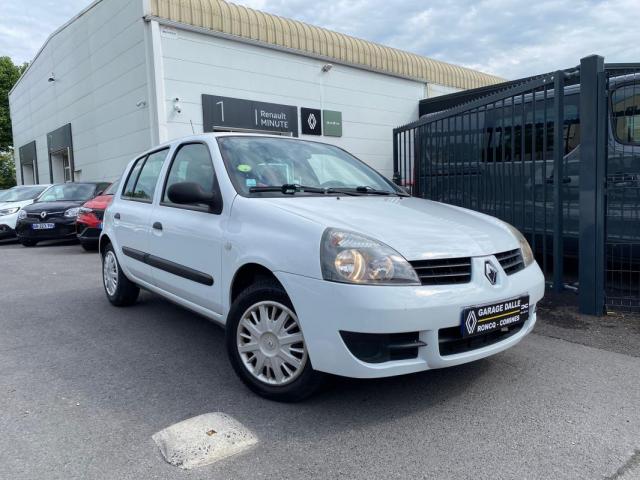 Renault Clio image 2