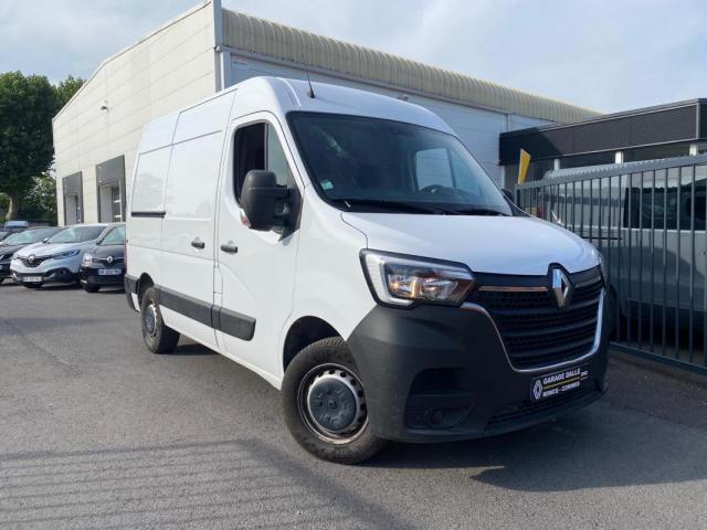 Renault Master image 2