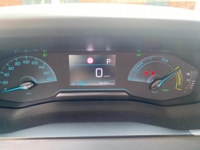 Peugeot 2008 image 5