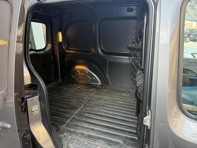Renault Kangoo image 2