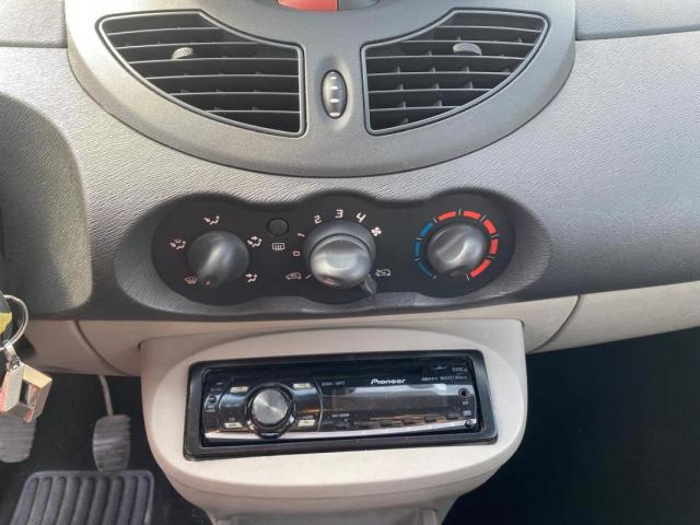 Renault Twingo image 3