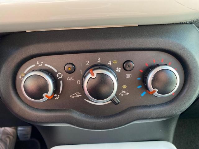 Renault Twingo image 4