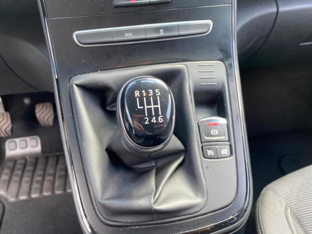 Renault Scénic image 9