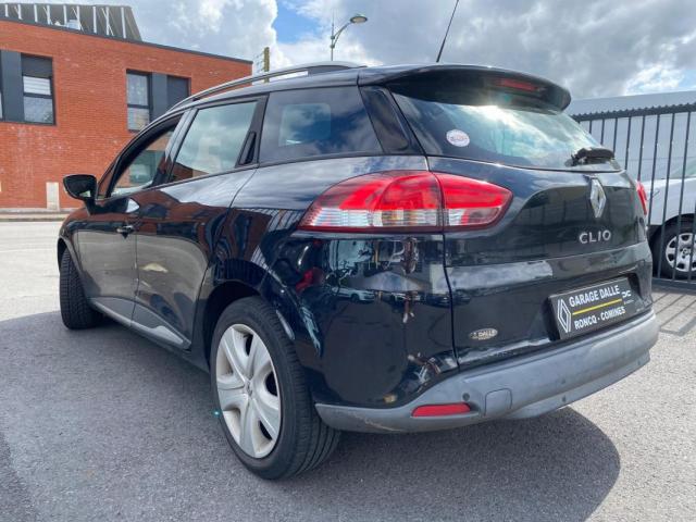 Renault Clio Estate image 1