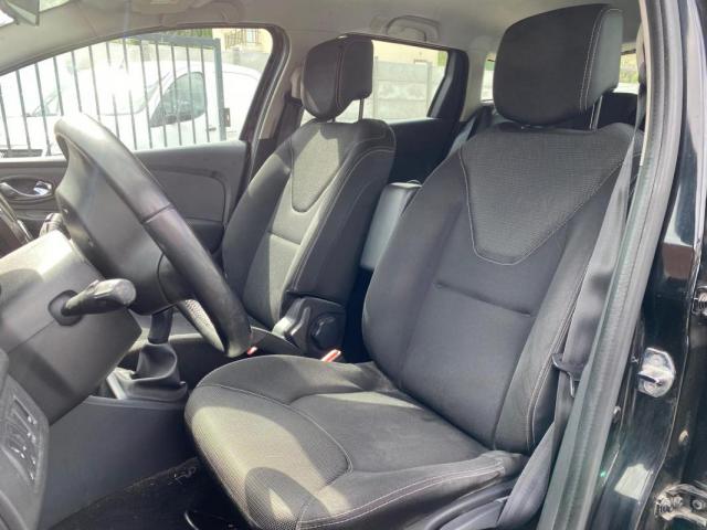Renault Clio Estate image 8
