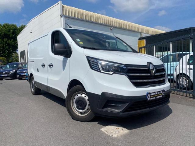 Renault Trafic image 3