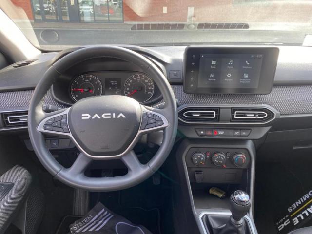 Dacia Sandero image 4