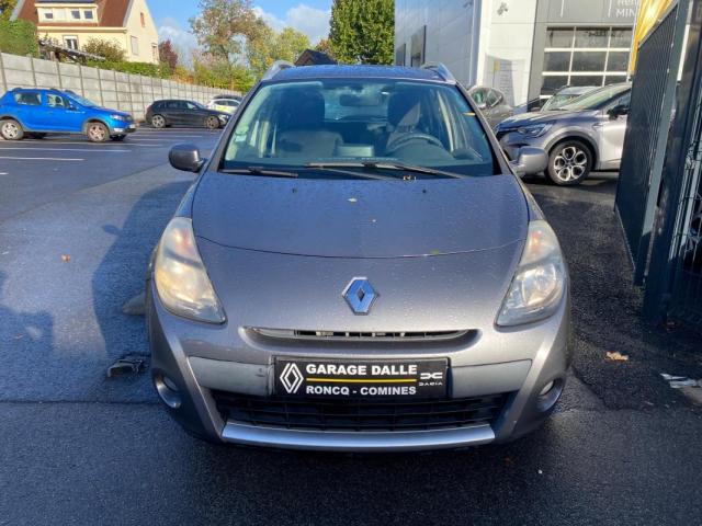 Renault Clio Estate image 6